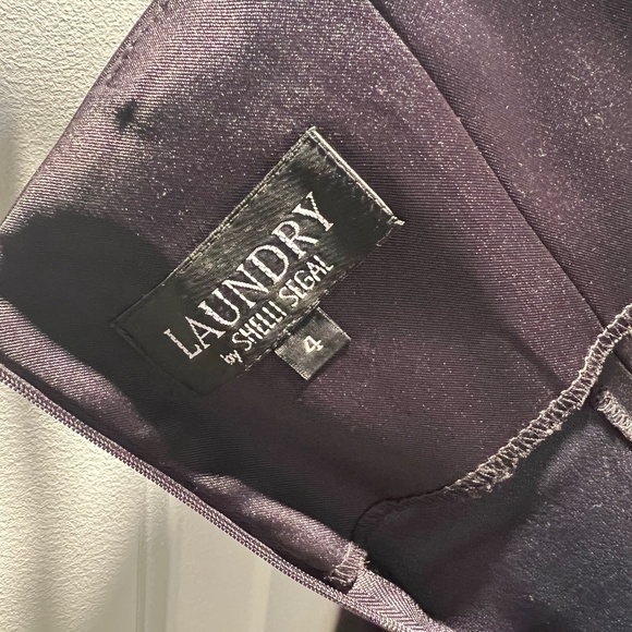 Laundry by Shelli Segal LBD Size 4 - Picture 3 of 3